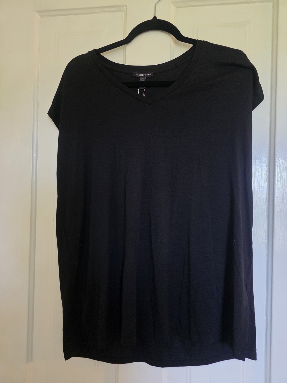 Eileen Fisher Black V-Neck Short Sleeve Tunic  (NWT)